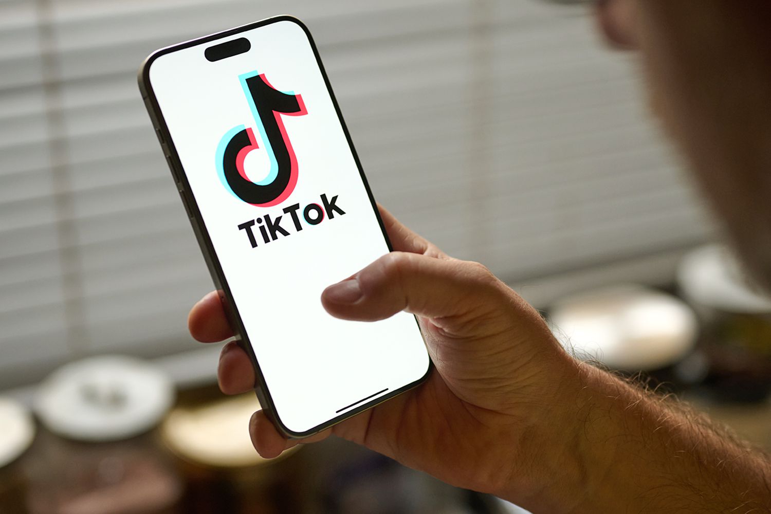 Strategi Hook TikTok Ampuh buat Menarik Perhatian Penonton