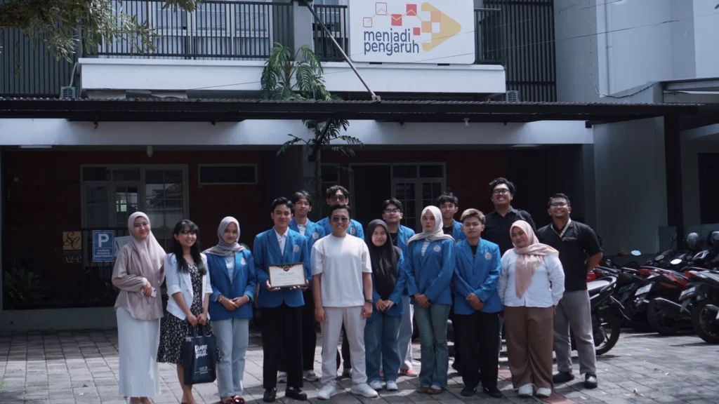 HIMAKOM UNMUH Jember Gelar Company Visit ke Notis untuk Belajar Dunia Kerja Industri Digital